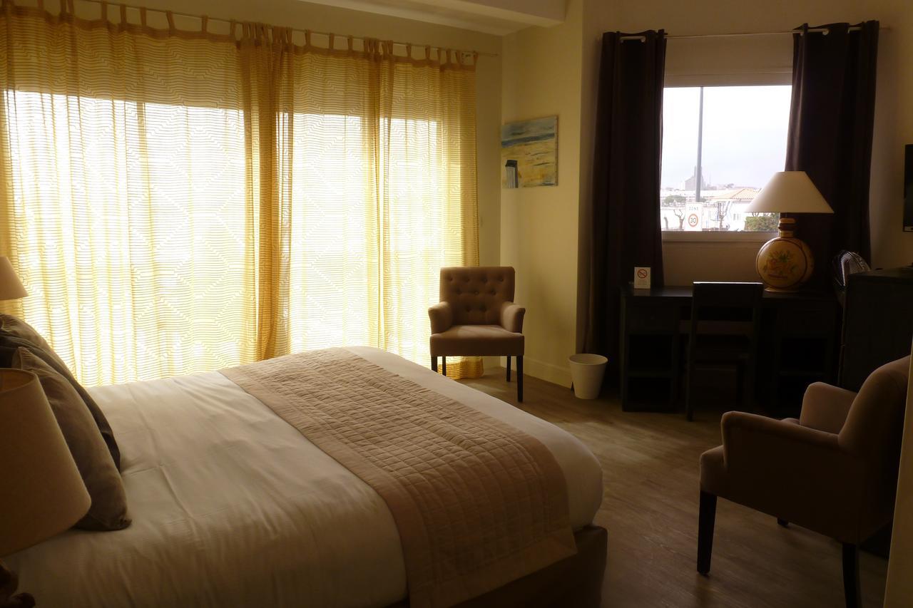Family Golf Hotel Royan Exterior foto